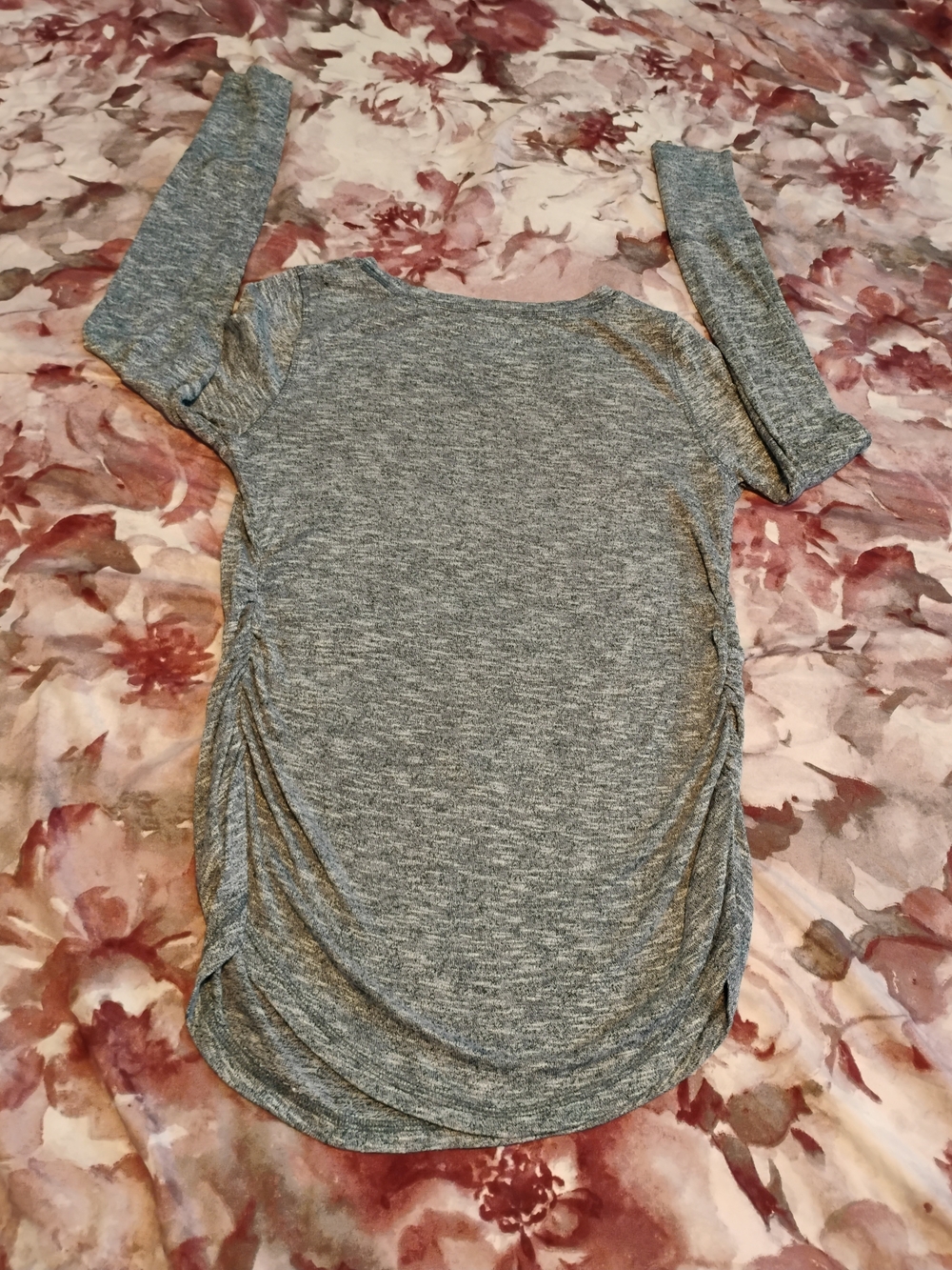Women’s Liz Lange Maternity BlueLong Sleeve Size M